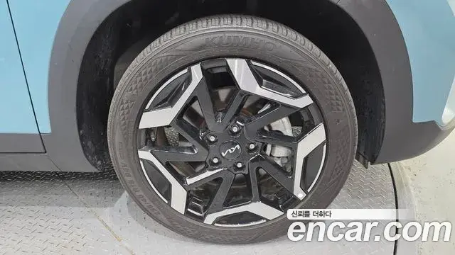Kia Seltos 2024 — Photo 19/32