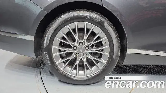 Genesis G80 2020 — Photo 29/32