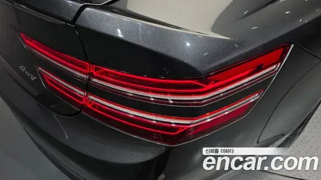 Genesis G80 2020 — Photo 30/32
