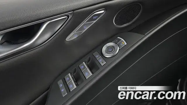 Genesis G80 2020 — Photo 23/32