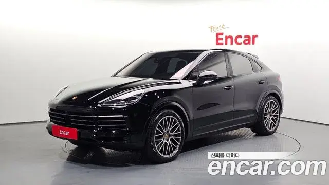 Porsche Cayenne 2022 — Photo 1/20