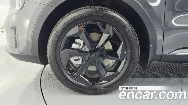 Kia Sorento 2025 — Şəkil 4/33
