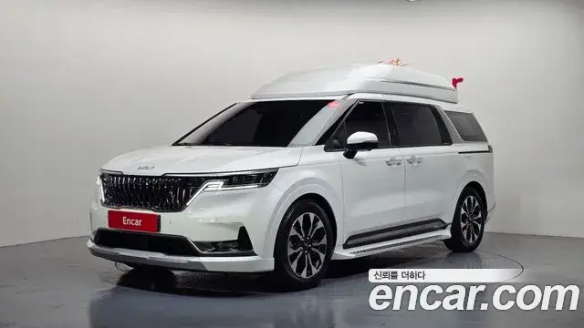 Kia Carnival 2022 — Фото 1/20
