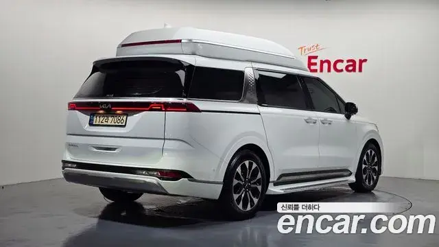 Kia Carnival 2022 — Фото 2/20