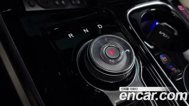 Kia Carnival 2022 — Фото 9/20
