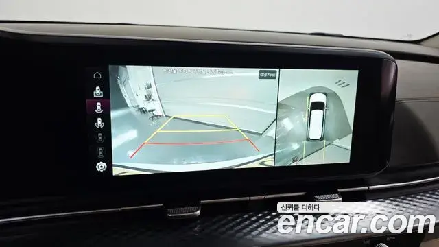 Kia Carnival 2022 — Фото 15/20