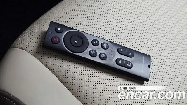 Kia Carnival 2022 — Фото 16/20