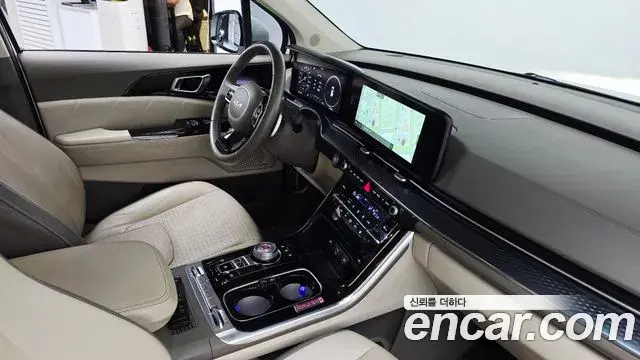 Kia Carnival 2022 — Фото 20/20