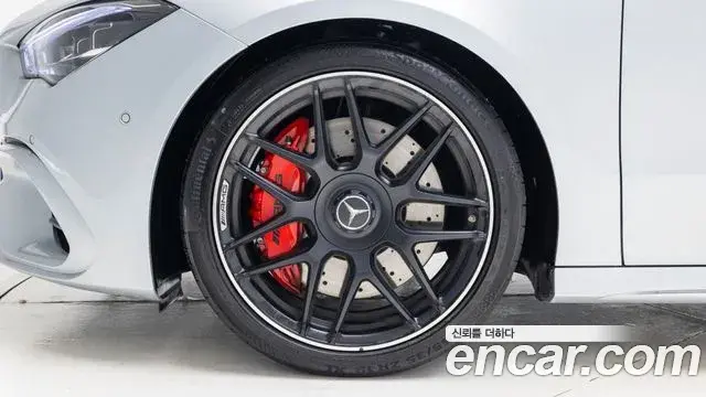 Mercedes-Benz CLA-Class 2025 — Фото 4/20