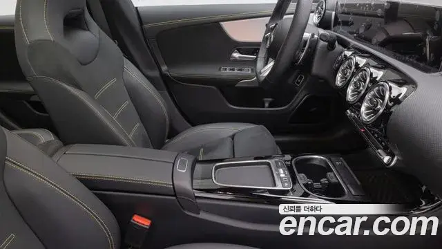 Mercedes-Benz CLA-Class 2025 — Фото 7/20