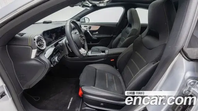 Mercedes-Benz CLA-Class 2025 — Фото 14/20