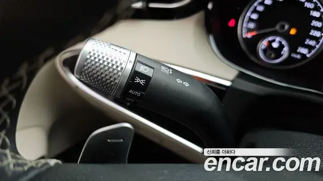 Genesis GV70 2024 — Şəkil 13/20