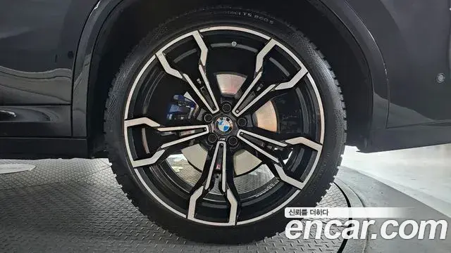 BMW X4 2023 — Şəkil 32/32
