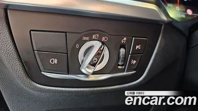 BMW X4 2023 — Şəkil 8/32