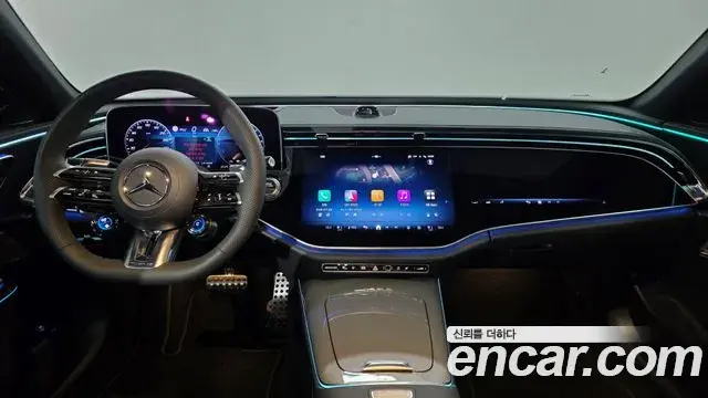 Mercedes-Benz E-Class 2026 — Photo 3/20