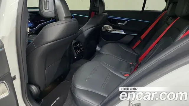 Mercedes-Benz E-Class 2026 — Photo 13/20