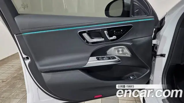 Mercedes-Benz E-Class 2026 — Photo 14/20