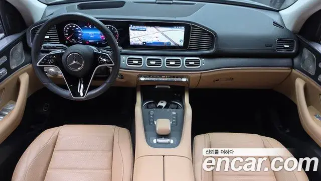 Mercedes-Benz GLE-Class 2023 — Photo 8/32