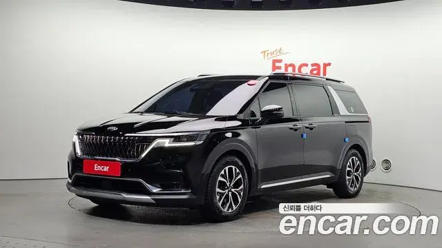 Kia Carnival 2021 — Photo 1/20