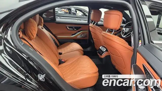 Mercedes-Benz S-Class 2023 — Şəkil 18/20