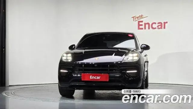 Porsche Macan 2020 — Şəkil 18/20
