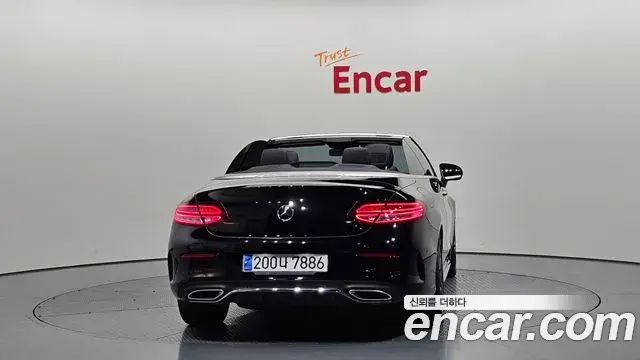 Mercedes-Benz C-Class 2020 — ფოტო 10/20