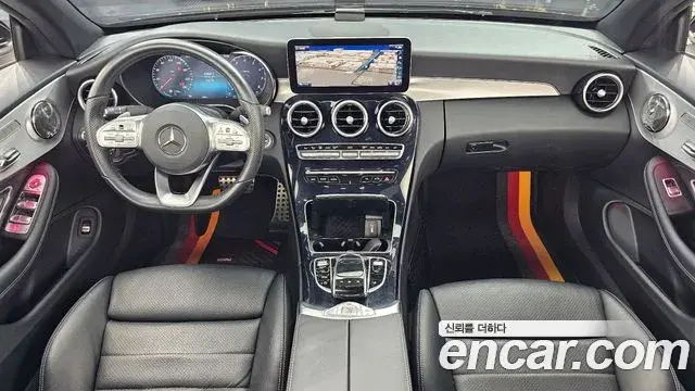 Mercedes-Benz C-Class 2020 — ფოტო 1/20