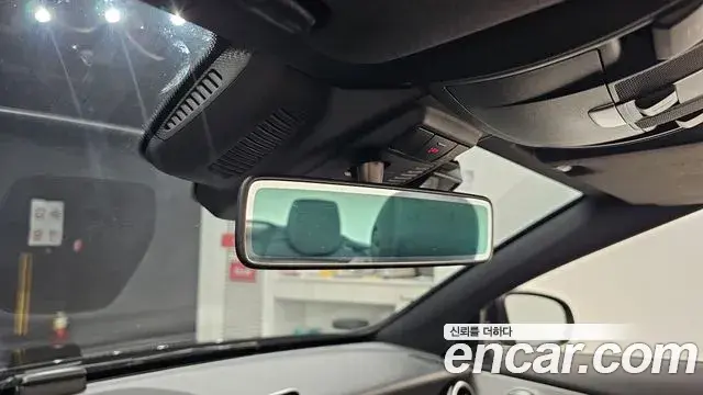 Mercedes-Benz C-Class 2020 — ფოტო 7/20