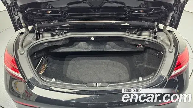 Mercedes-Benz C-Class 2020 — ფოტო 13/20