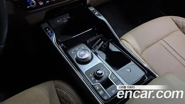 Kia Sorento 2024 — Şəkil 9/33