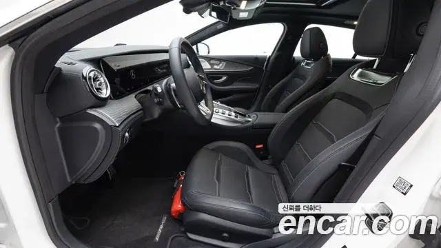 Mercedes-Benz AMG GT 2025 — ფოტო 16/20