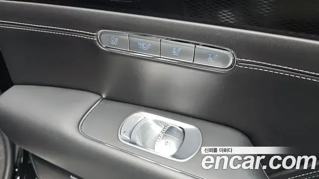 Genesis G90 2022 — ფოტო 18/39