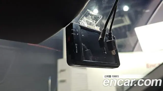 Genesis G90 2022 — ფოტო 10/39