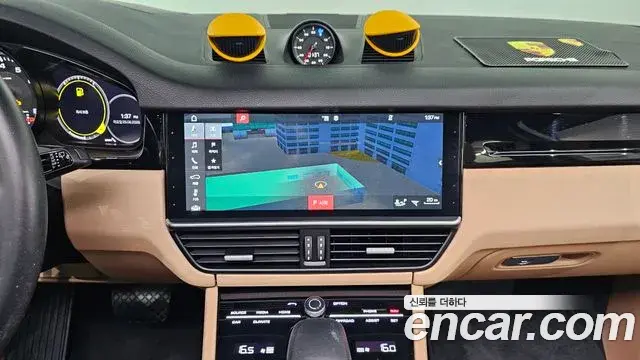 Porsche Cayenne 2019 — Фото 13/20