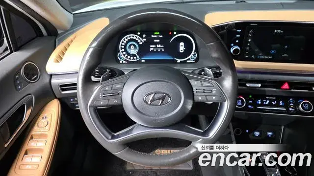 Hyundai Sonata 2020 — Фото 14/20