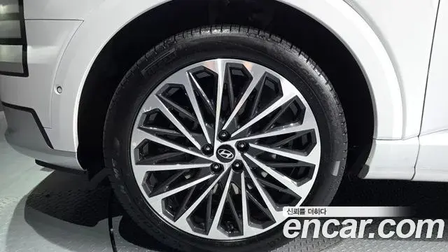 Hyundai Palisade 2025 — Photo 24/39