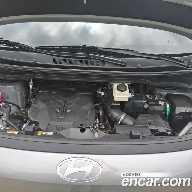 Hyundai Staria 2026 — Photo 19/20
