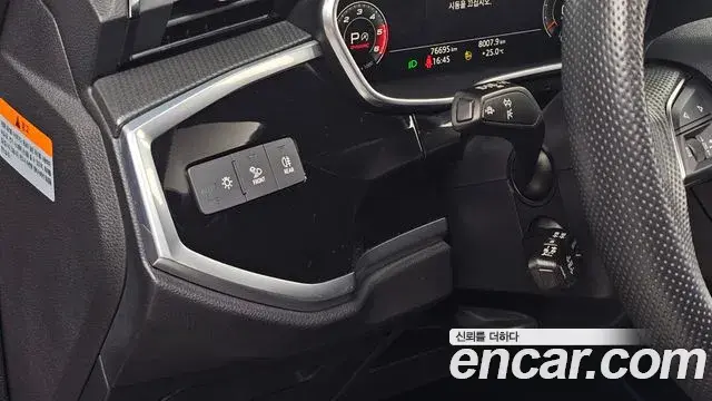 Audi Q3 2022 — Фото 17/20