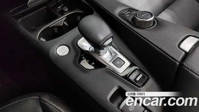 Infiniti QX50 2019 — Photo 21/31