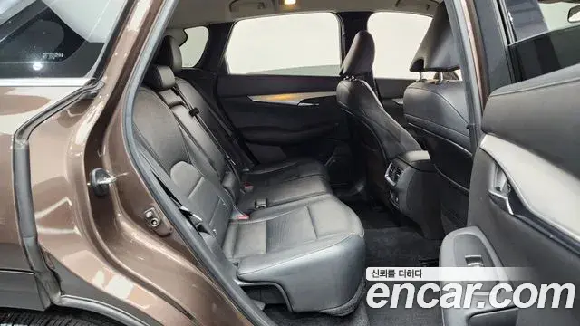 Infiniti QX50 2019 — Photo 1/31