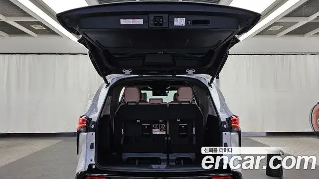 Toyota Sienna 2024 — Photo 6/20