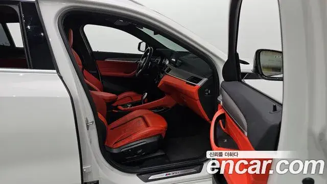 BMW X2 2022 — Фото 17/20