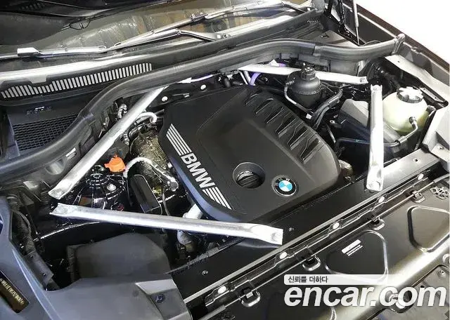 BMW X6 2025 — ფოტო 19/20