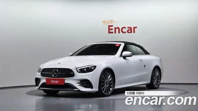 Mercedes-Benz E-Class 2023 — ფოტო 20/38