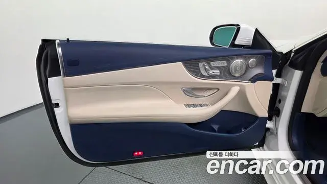 Mercedes-Benz E-Class 2023 — ფოტო 38/38