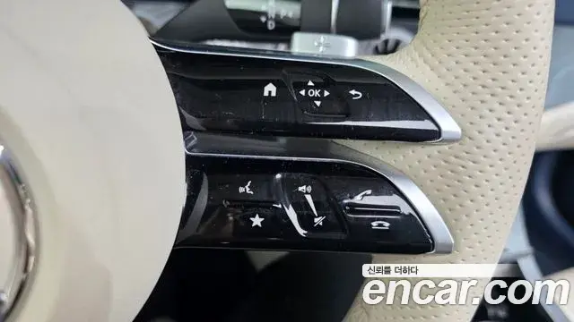 Mercedes-Benz E-Class 2023 — ფოტო 6/38