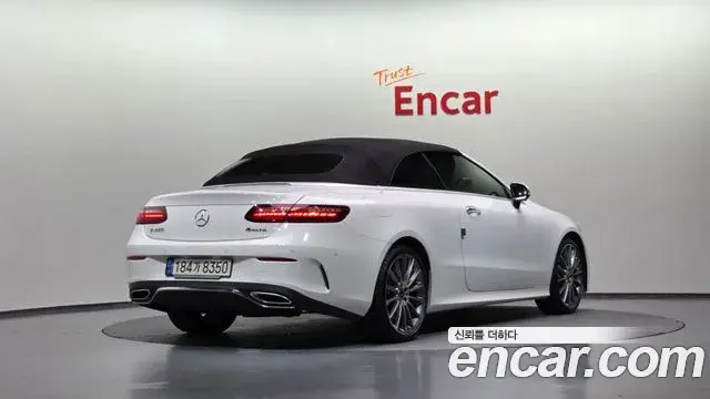 Mercedes-Benz E-Class 2023 — ფოტო 30/38