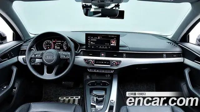 Audi A4 2022 — Photo 10/20