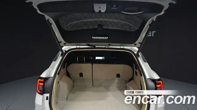 Kia Sportage 2025 — Photo 2/35