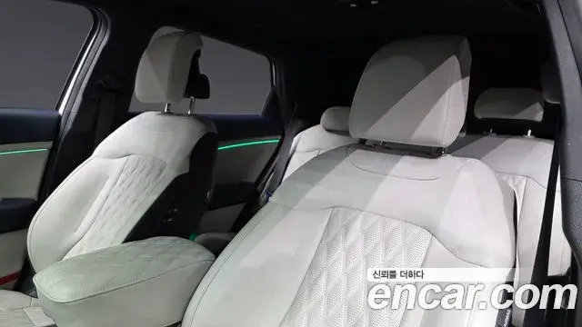 Kia Sportage 2025 — Photo 16/35